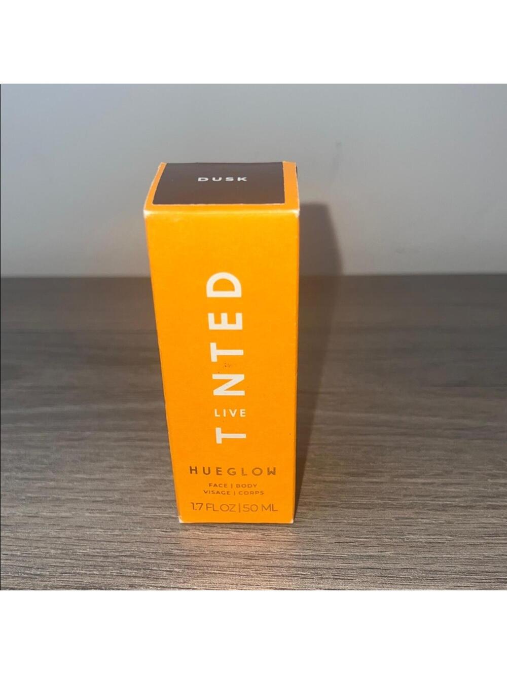 Hueglow Face & Body Tint - Dusk